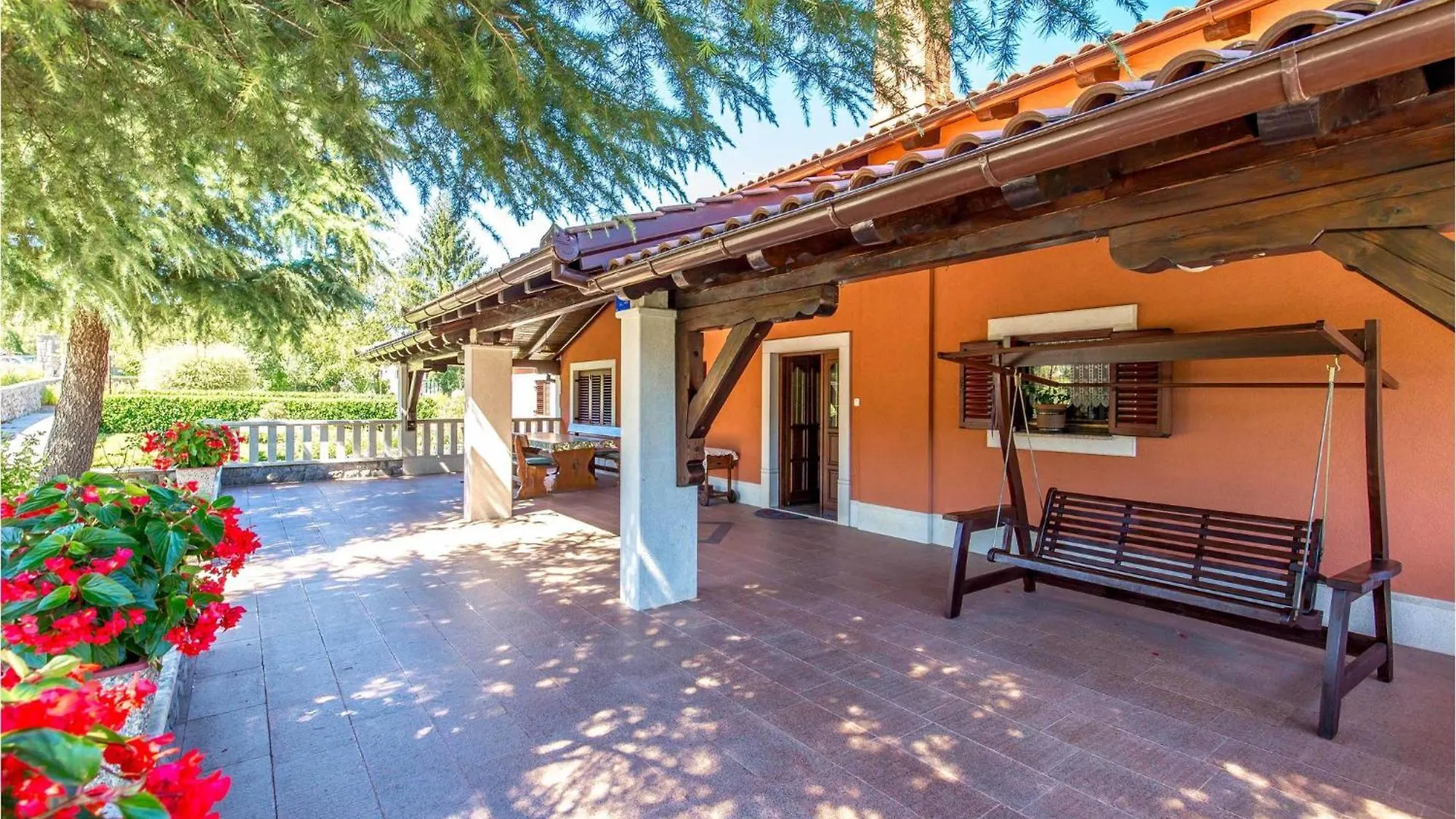 Amazing Home In Jurdani With Kitchen